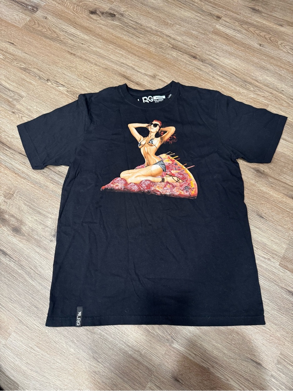 LRG Lifted Research Group Black T-Shirt Hot Chick On Pizza Slice